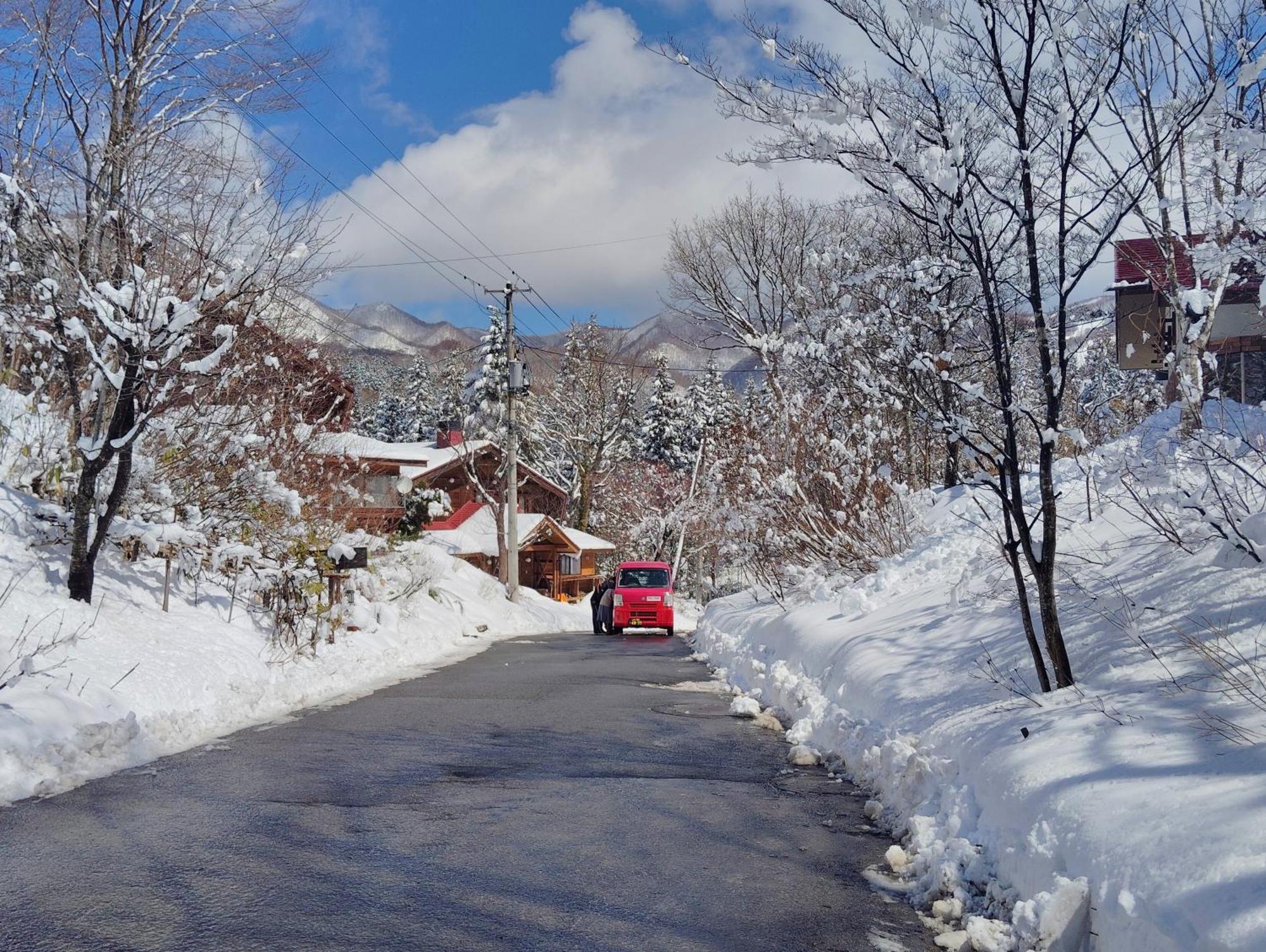 Snowfall Meteor 飛雪流星 上山市 エクステリア 写真